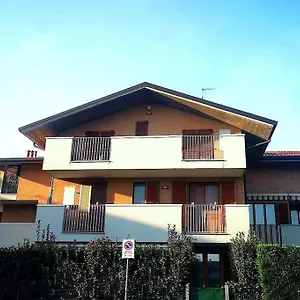 Appartamento Casa In Mansarda Con Terrazza, Caronno Pertusella
